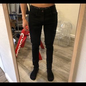Zara jeans
